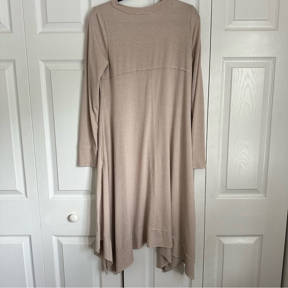 Logo Lounge Dress Womens XS Beige Asymmetrical Hem Pockets Soft Lagenlook Flowy - Picture 2 of 13
